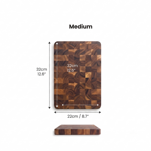 Medium acacia cutting board dimensions: 32 x 22 cm (12.5 x 8.5 in)